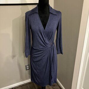 Trina Turk‎ size 4 blue jersey Mahalo wrap dress with 3/4 sleeves
